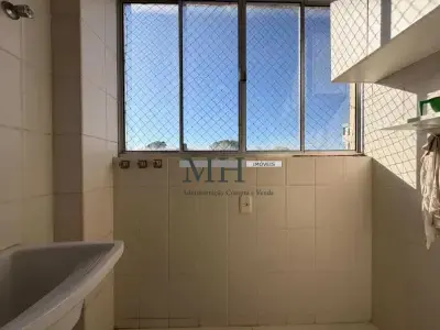 Apartamento com 3 quartos em Santa Amélia