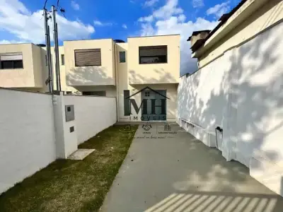 Casa com 3 quartos em Santa Branca