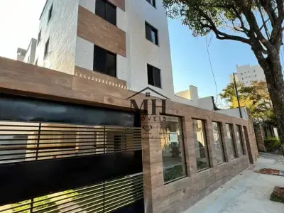 Área Privativa com 3 quartos em Itapoã