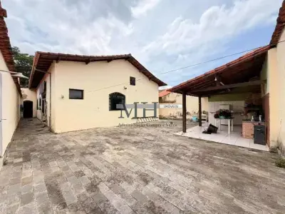 Lote / Terreno com 3 quartos em Jardim Leblon