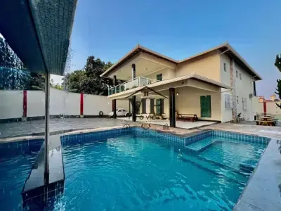 Casa com 4 quartos em Garças