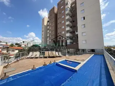 Área Privativa com 2 quartos em Paquetá
