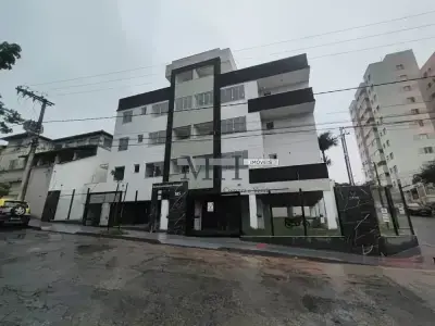 Apartamento com 3 quartos em Heliópolis
