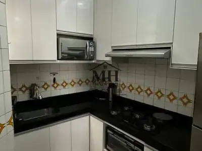 Casa de Condomínio com 2 quartos em Copacabana