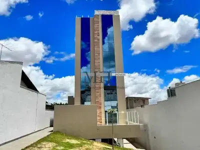 Cobertura com 3 quartos em Santa Mônica