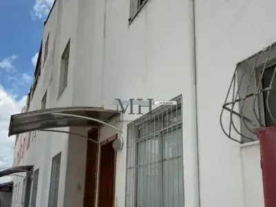 Apartamento com 3 quartos em Santa Mônica