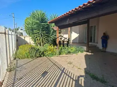 Casa com 3 quartos em Santa Mônica