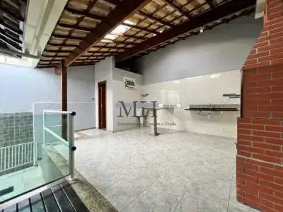 Casa com 3 quartos em Santa Mônica