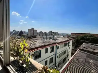 Apartamento com 3 quartos em Santa Efigênia