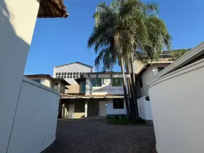 Casa com 3 quartos em Santa Amélia