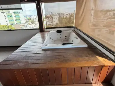 Cobertura em Dona Clara