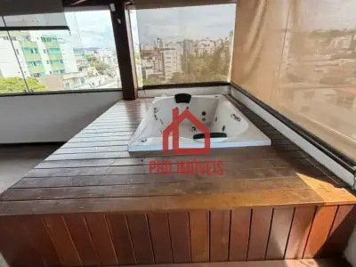 Cobertura em Dona Clara