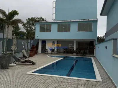 Imóveis em Cambolo