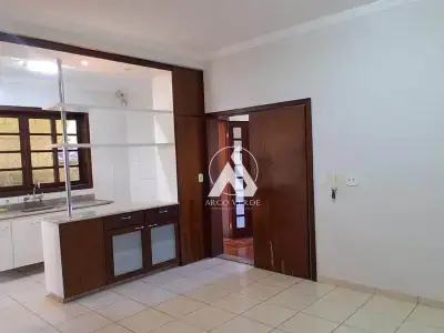 Casa em Conjunto Residencial Lagoa Santa