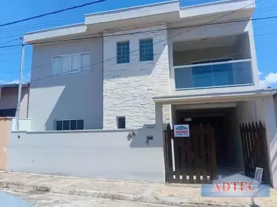 Sobrado com 3 quartos em Monsenhor Vieira, Jacutinga - 160m²