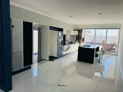 Casa de Condomínio com 3 quartos em Portal das Estrelas III