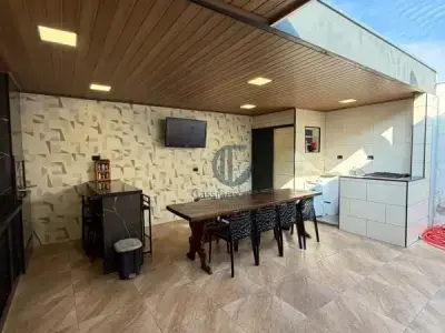 Casa de Condomínio com 2 quartos em Flora Ville