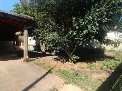 Casa com 2 quartos em Parque Residencial Esplanada
