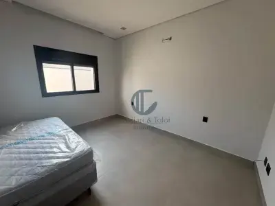 Casa de Condomínio com 3 quartos em Portal das Estrelas I
