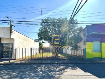 Lote / Terreno com 0 quartos em Centro