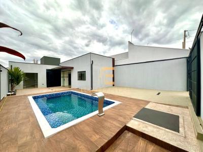 Casa com 2 quartos em Parque das Palmeiras