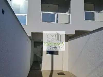 Casa com 2 quartos em Floramar