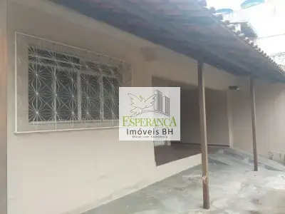 Casa com 2 quartos em Tupi B