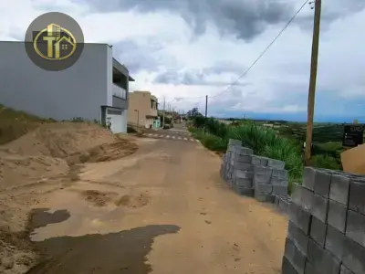 Lote / Terreno com 0 quartos em Bela Vista