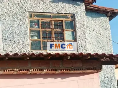 Casa com 7 quartos em Renascença