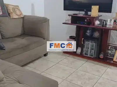 Casa com 10 quartos em Aparecida