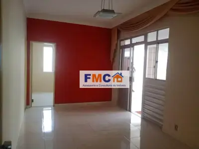 Casa com 4 quartos em Aparecida Sétima Seção