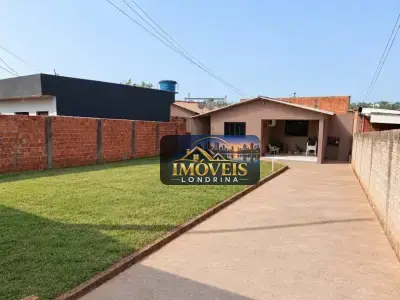 Casa com 3 quartos em Jardim Boa Vista, Cambé - 70m²