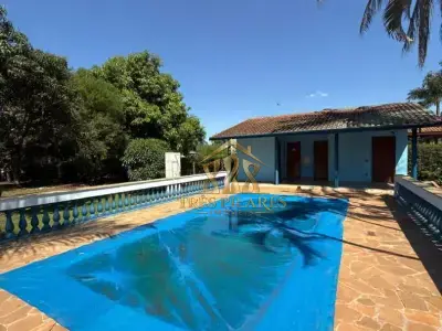 Chácara com 2 quartos em Residencial Santa Mônica