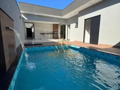 Casa com 3 quartos em Jardim Campos Verdes