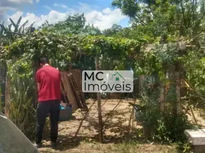Lote / Terreno com 0 quartos em Chácaras Caxingui