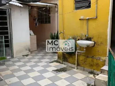 Casa com 4 quartos em Jardim Santo Eduardo