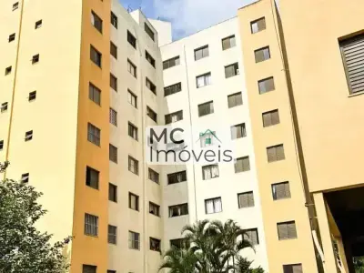 Apartamento com 2 quartos em Jardim Santo Eduardo
