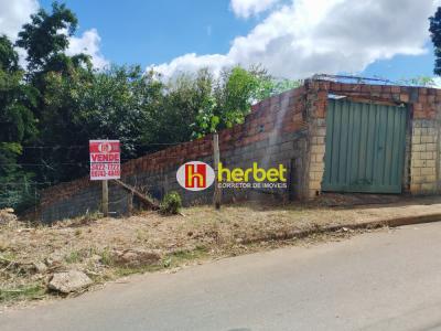 Lote / Terreno com 0 quartos em Jardim Encantado