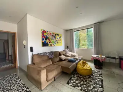 Casa com 4 quartos em Buritis