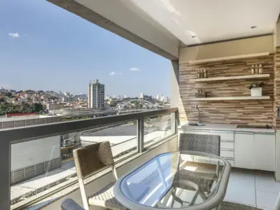 Apartamento com 3 quartos em Prado