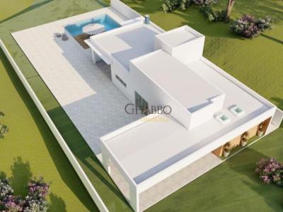 Casa de Condomínio com 4 quartos em Centro