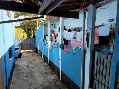 Casa com 2 quartos em Jardim Santa Marina