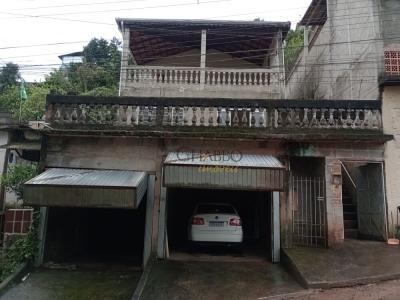 Sobrado com 3 quartos em Centro