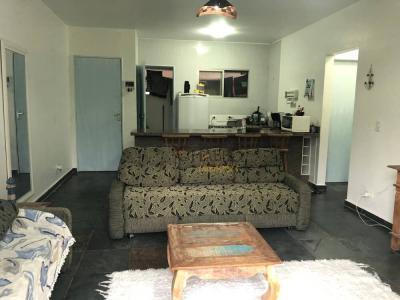 Apartamento com 2 quartos em Centro