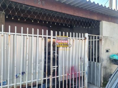Casa com 2 quartos em Cidade Salvador