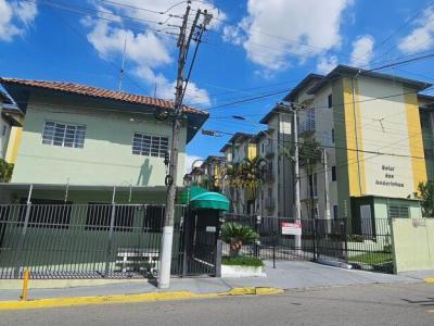 Apartamento com 2 quartos em Jardim Primavera