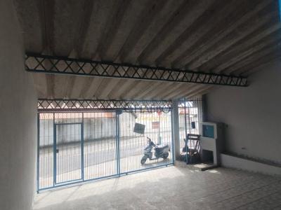Casa com 3 quartos em Bandeira Branca
