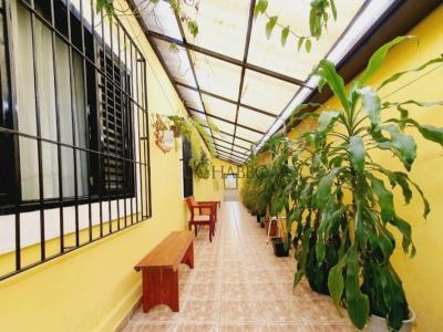 Casa com 2 quartos em Centro