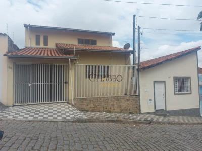 Casa com 0 quartos em Centro