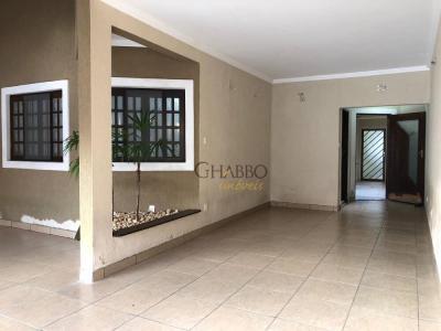 Sobrado com 4 quartos em Loteamento Villa Branca